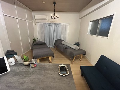 受付から見た店内